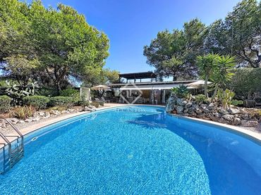 Casa rustica con balcone in vendita a Sant Lluís - S'Ullestrar - Torret