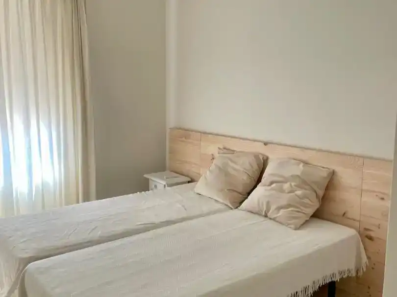 Schlafzimmer von Wohnung zur Miete in Playa de San Juan - El Cabo de las Huertas