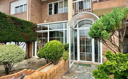 Exterior view of House or chalet for sale in Santa Cruz de Bezana  with Heating, Private garden and Terrace