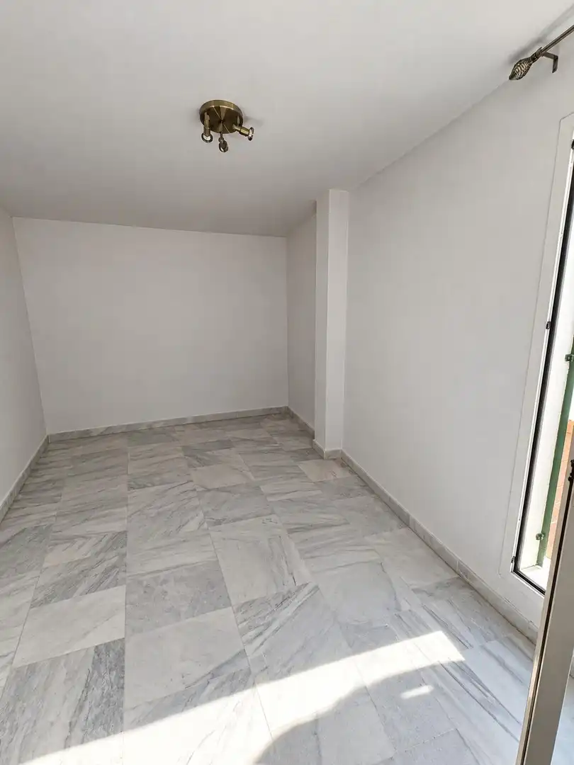 Flat for sale in Arahal, imagen 3