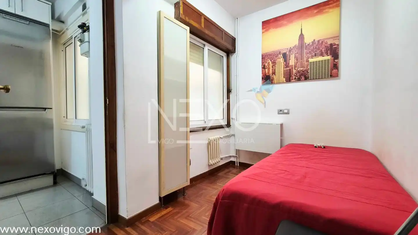 Flat for sale in Avenida da Gran Vía, O Castro