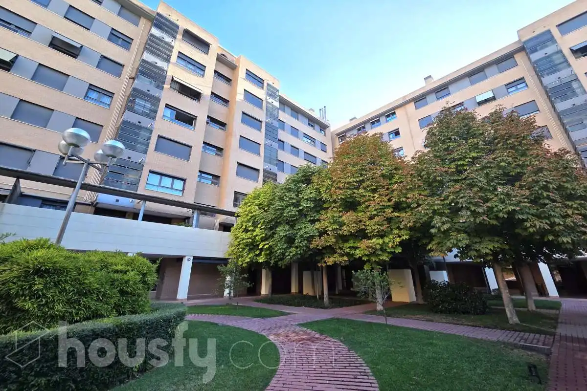 Exterior view of Flat for rent in Madrid  with Air Conditioner, Heating and Parquet flooring
