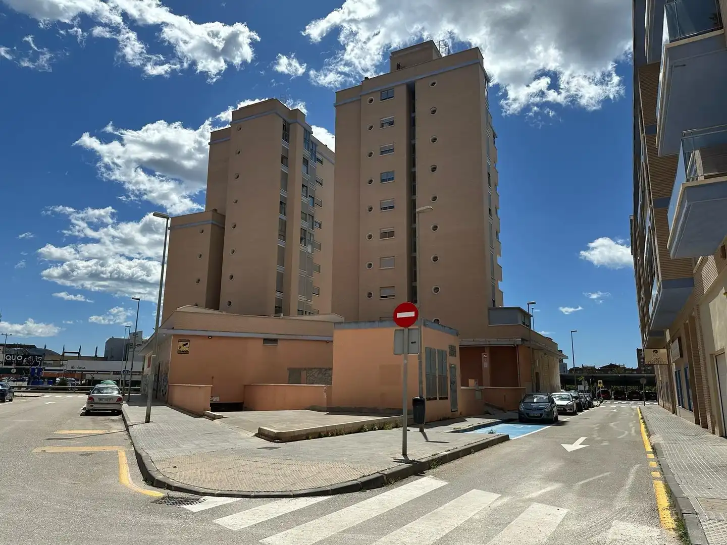 Vista exterior de Garatge en venda en Cartagena