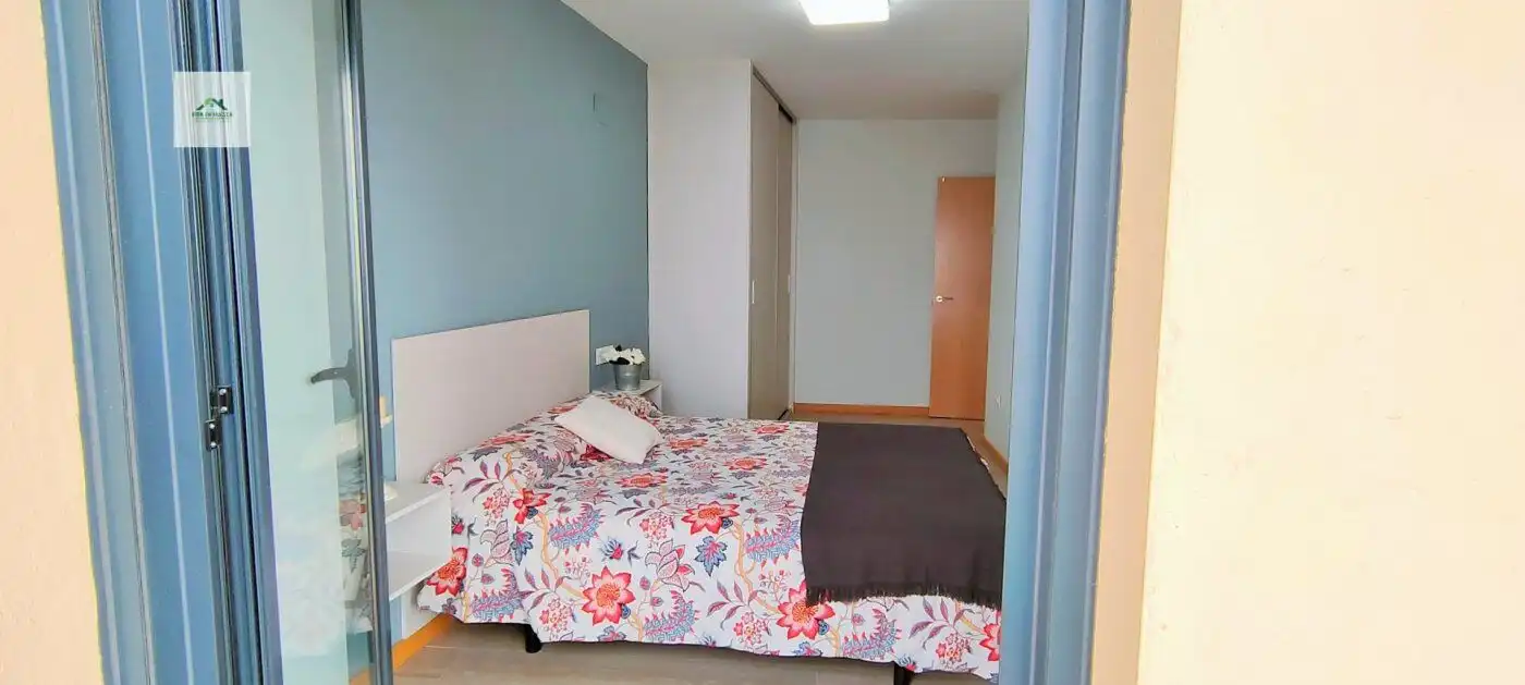 Habitación de Piso de alquiler en Huesca con Calefacción, Terraza y Amueblado