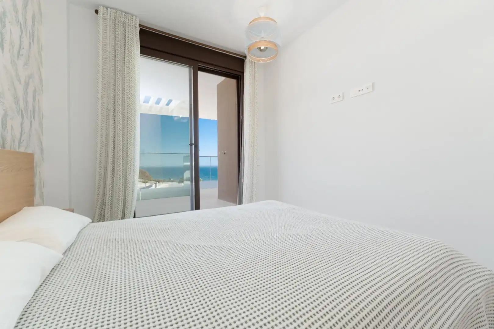 Bedroom of Flat for sale in Rincón de la Victoria  with Air Conditioner and Community pool