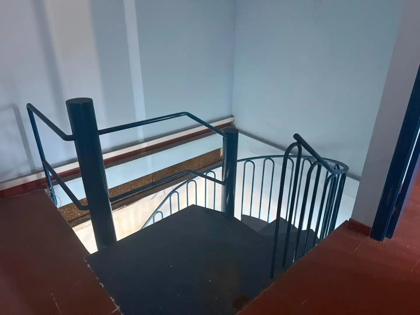 Fabrikhallen zum Verkauf in Los Barrios