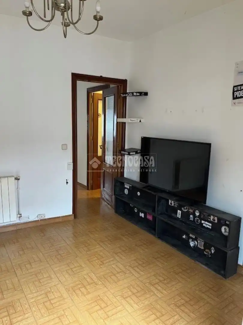 Living room of Flat for sale in Madrid