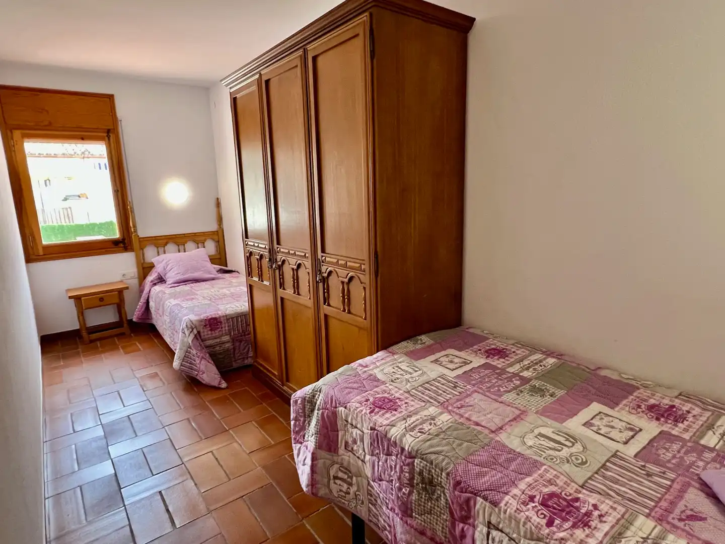 Dormitori de Casa adosada de lloguer en Palafrugell amb Terrassa i Moblat