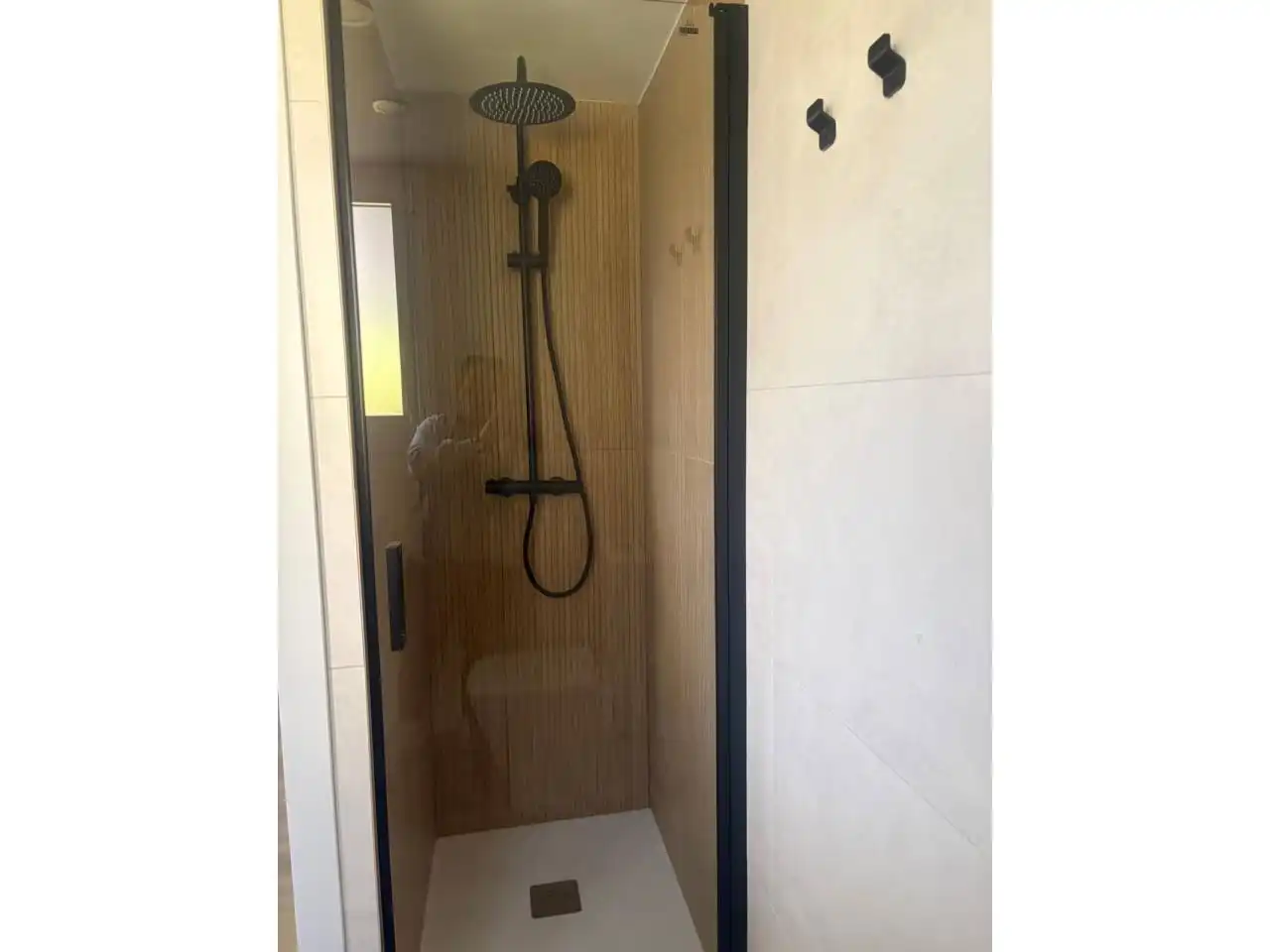 Baño de Piso de alquiler en San Martín de Valdeiglesias con Aire acondicionado, Terraza y Amueblado