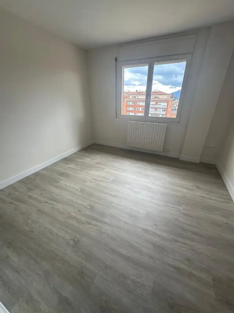 Habitación de Ático de alquiler en Manresa con Calefacción, Jardín privado y Parquet