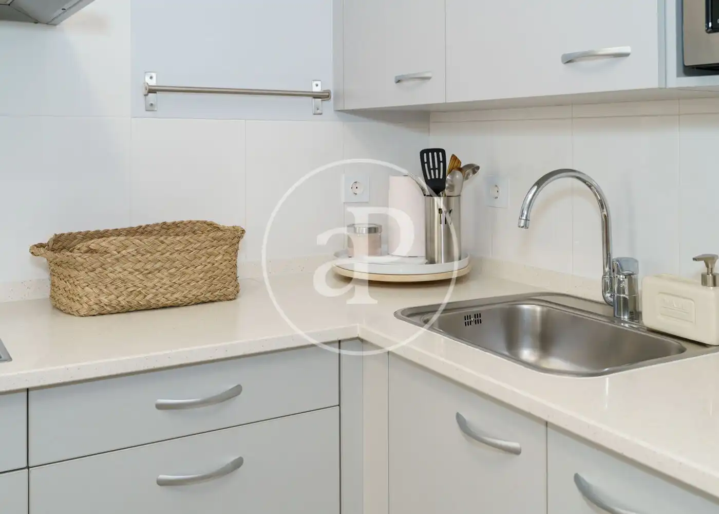 Kitchen of Flat for rent in Madrid  with Air Conditioner, Heating and Furnished