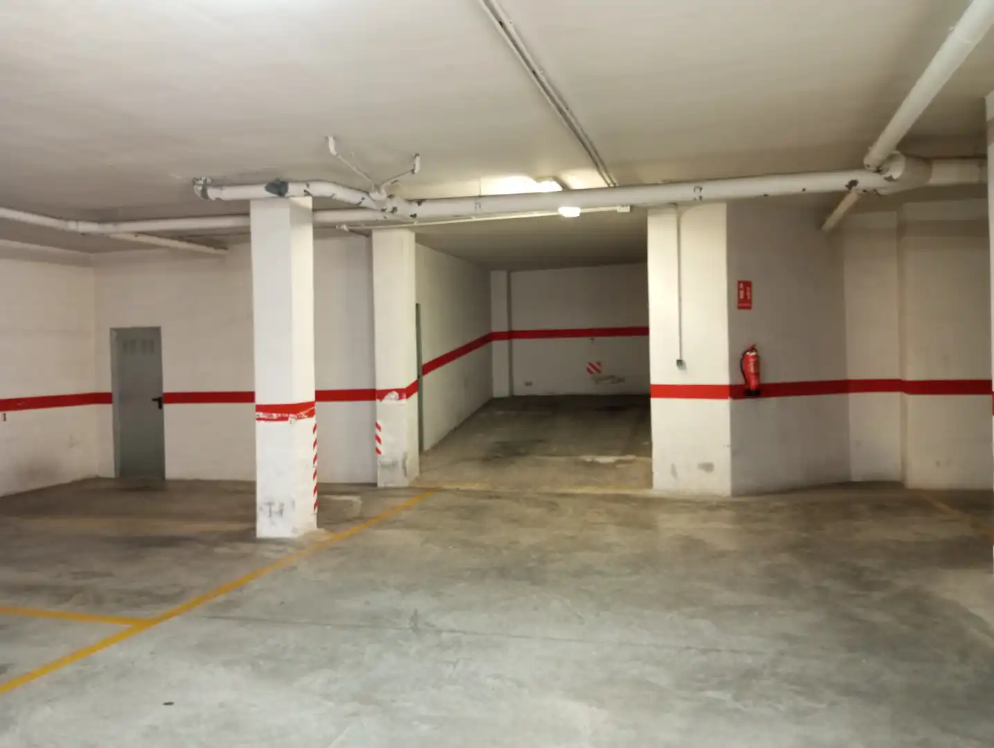 Aparcament de Àtic en venda en Burjassot amb Aire condicionat, Terrassa i Traster