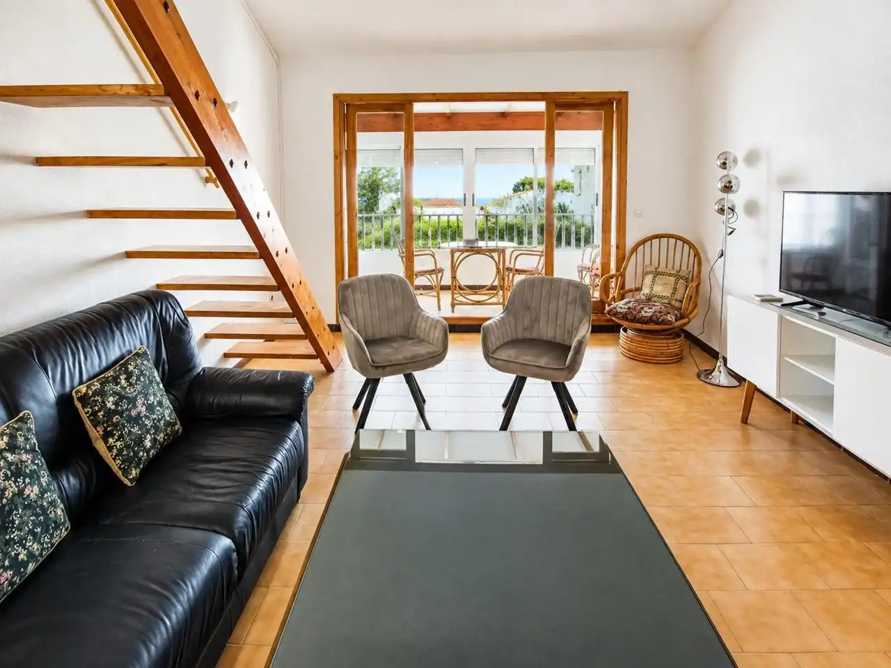 Casa pareada con piscina en venta en Calle Schubert, imagen 4