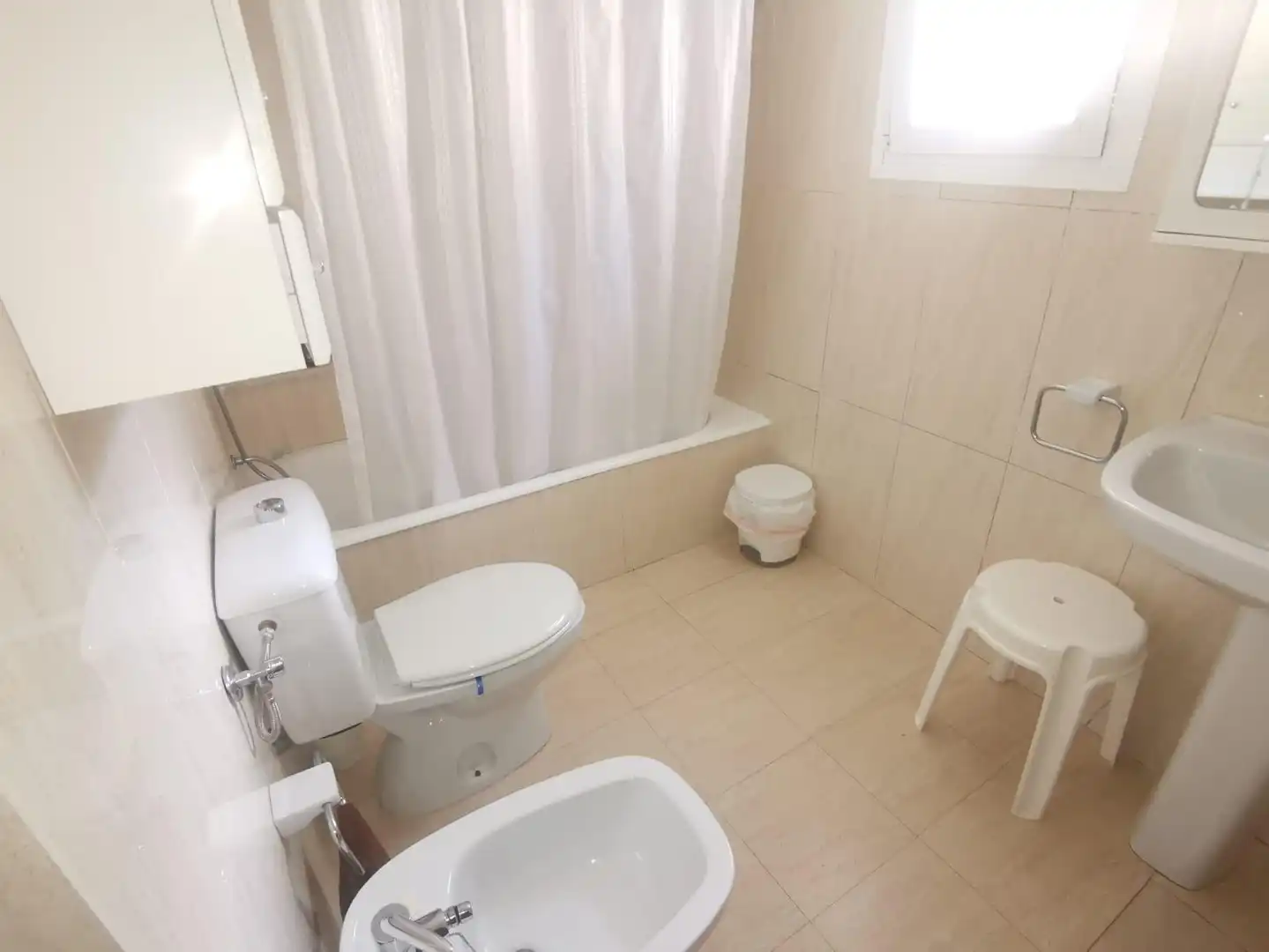 Bathroom of Houses for sale in Oliva  with Air Conditioner, Heating and Private garden