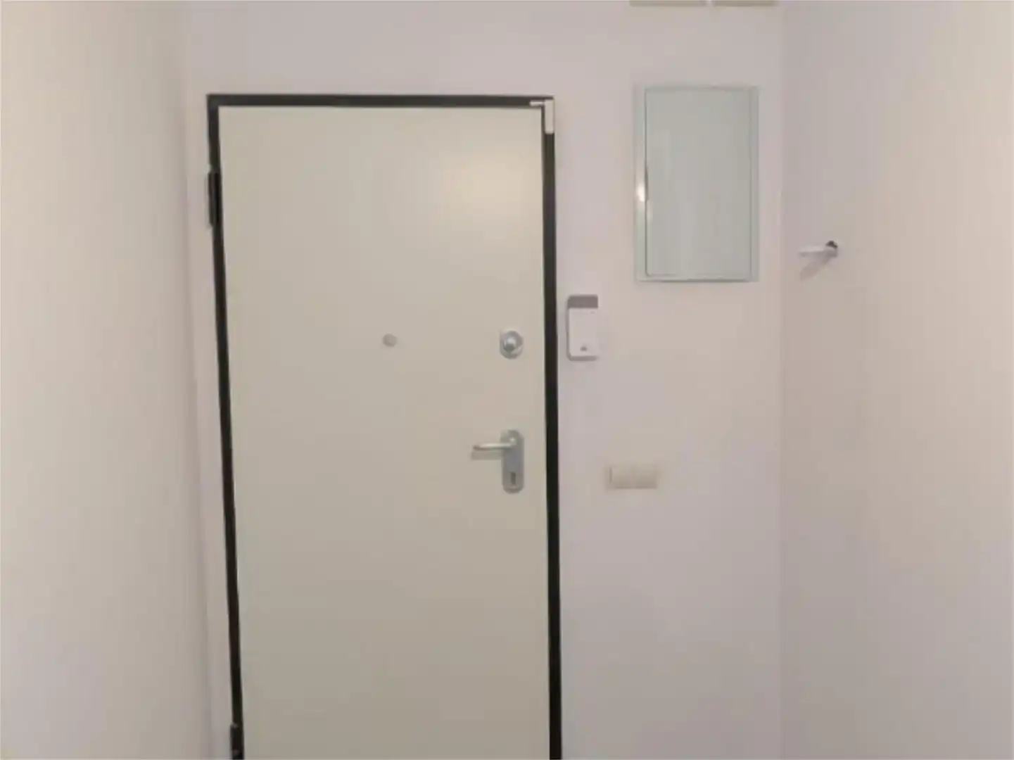 Wohnung zum Verkauf in  Sevilla Capital mit Klimaanlage, Schwimmbad und Balkon