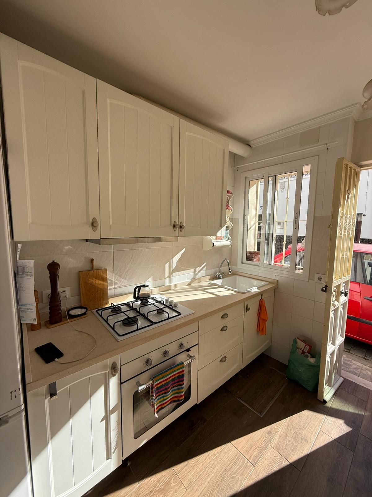 Cuina de Casa o xalet en venda en  Sevilla Capital amb Terrassa, Traster i Balcó