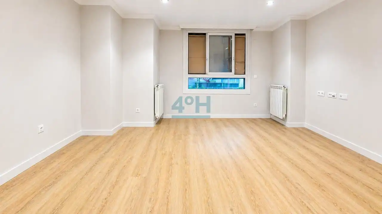 Apartments for sale in Ourense Capital   with Heating and Balcony