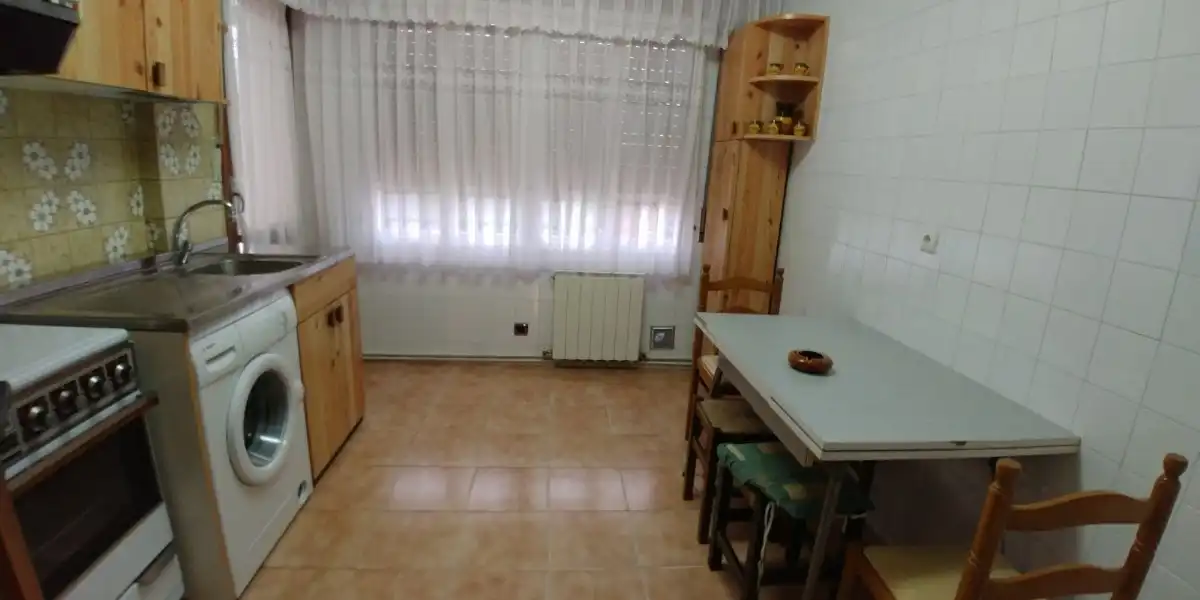 Cocina de Piso en venta en Atxondo con Calefacción, Terraza y Amueblado
