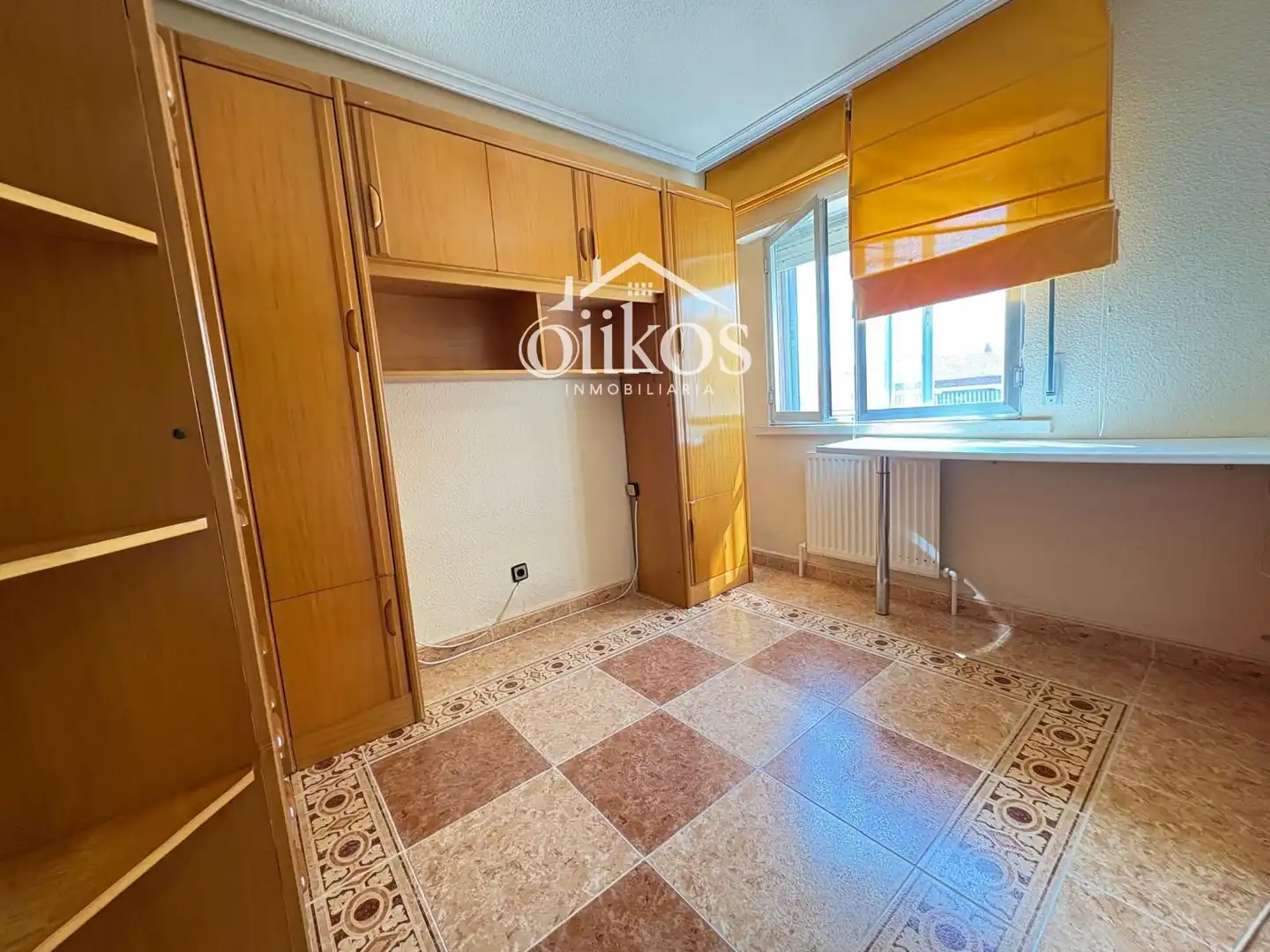 Wohnung zum Verkauf in Terradillos mit Heizung, Möbliert und Balkon
