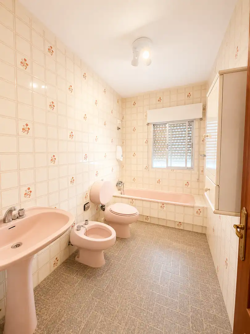 Bathroom of Houses for sale in Villamiel de Toledo  with Private garden and Storage room