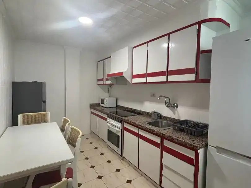 Cocina de Piso para compartir en Plaza de Toros - Avenida Chapí - Trinquete  