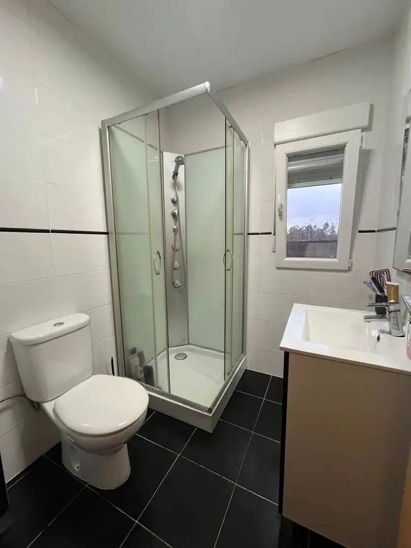 Bathroom of Houses for sale in Oleiros  with Heating, Private garden and Terrace
