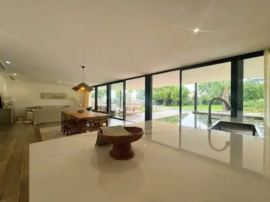 Villa mit Pool zum Verkauf in Sotogrande Costa, imagen 8