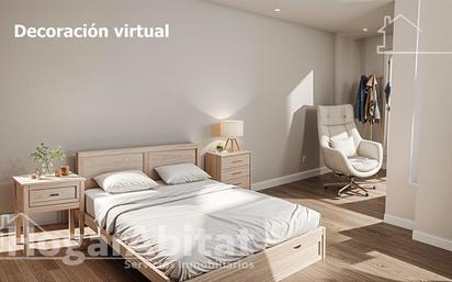 Bedroom of Flat for sale in  Valencia Capital  with Air Conditioner