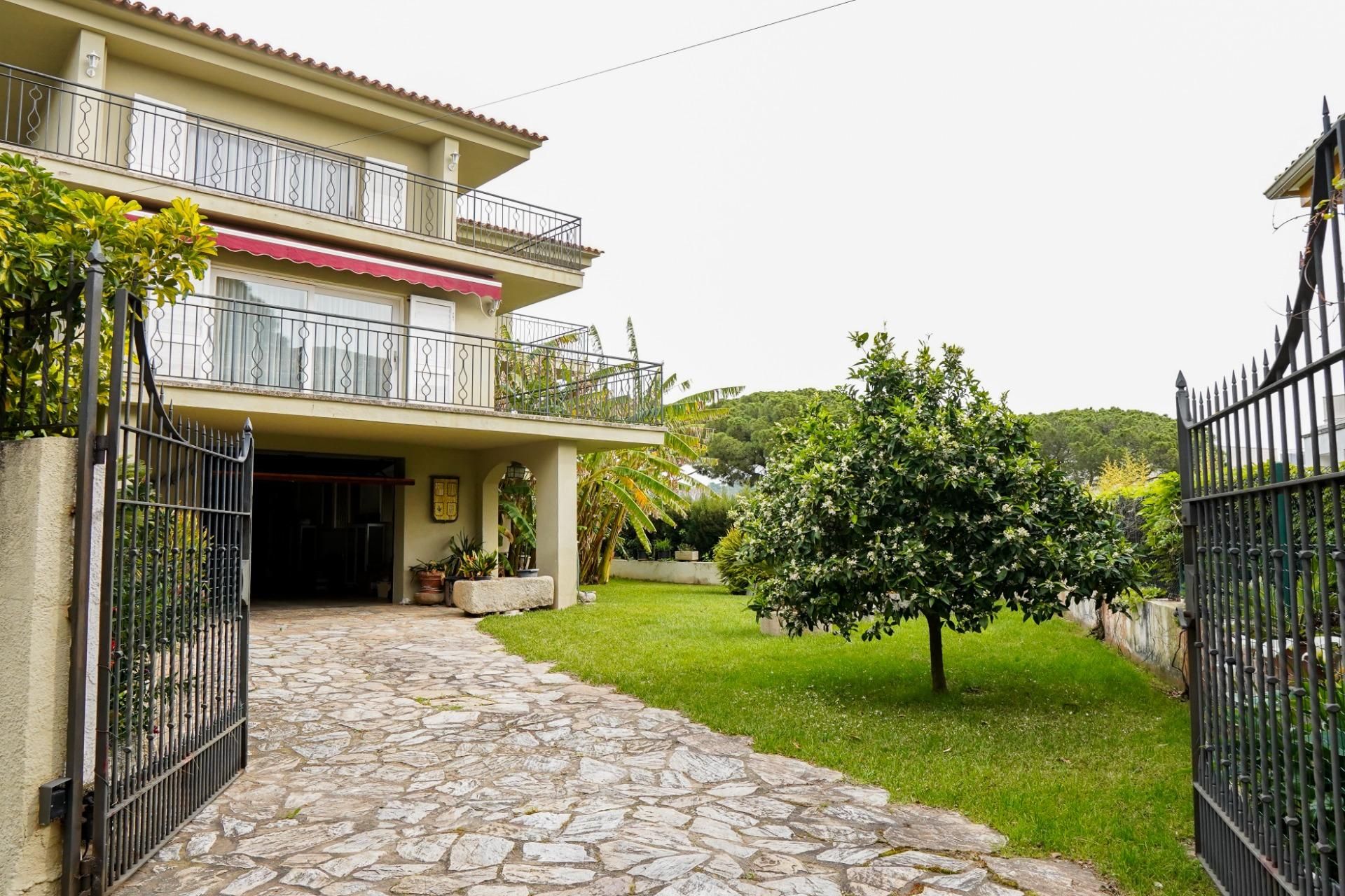 Exterior view of House or chalet for sale in Castell-Platja d'Aro  with Heating, Private garden and Terrace