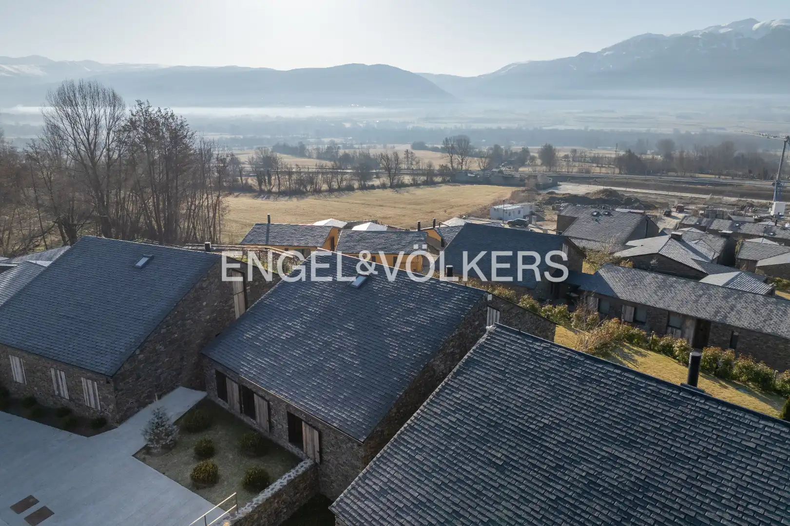 Exterior view of Houses for sale in Ger  with Heating, Private garden and Parquet flooring