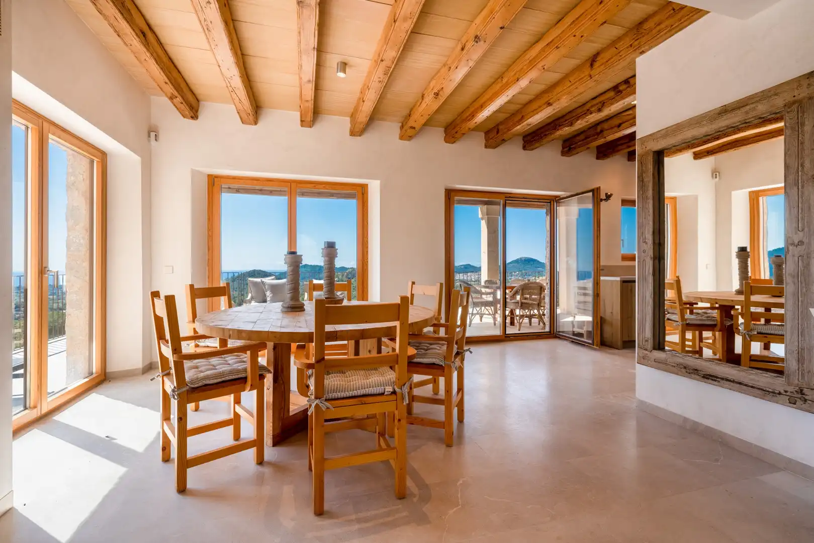 Esszimmer von Country house zum Verkauf in Son Servera mit Klimaanlage, Heizung und Terrasse
