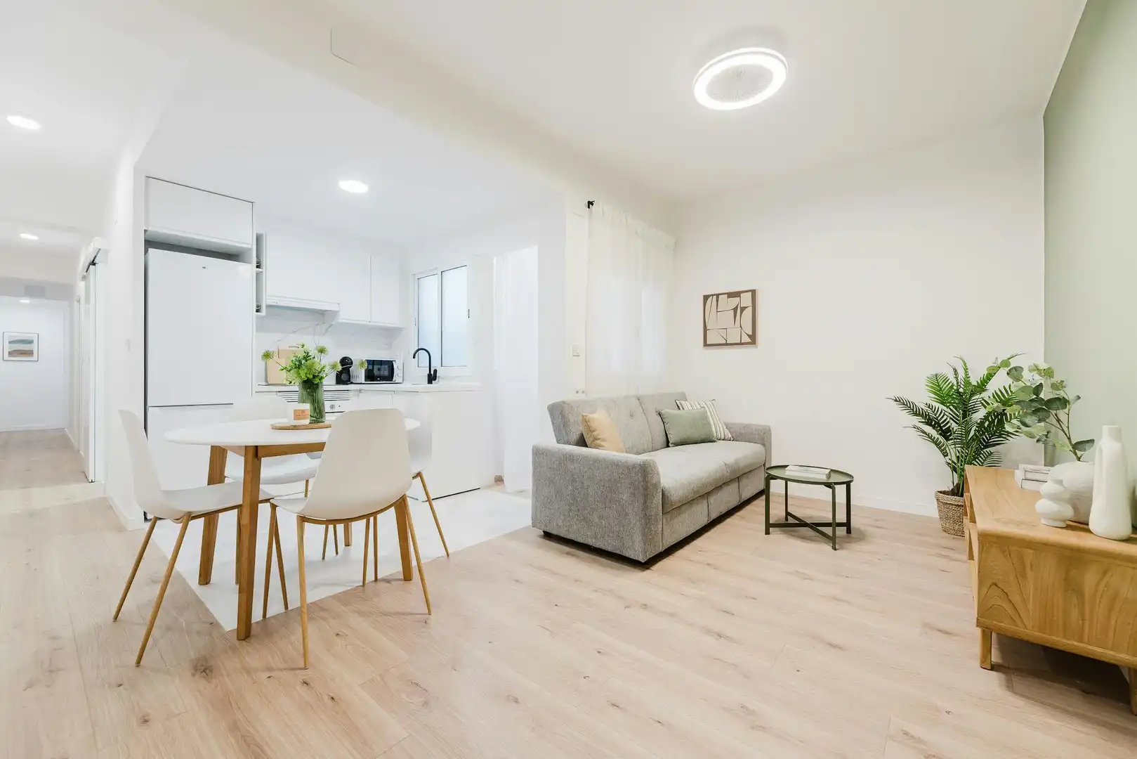 Living room of Flat for share in Valencia  with Heating, Furnished and Washing machine