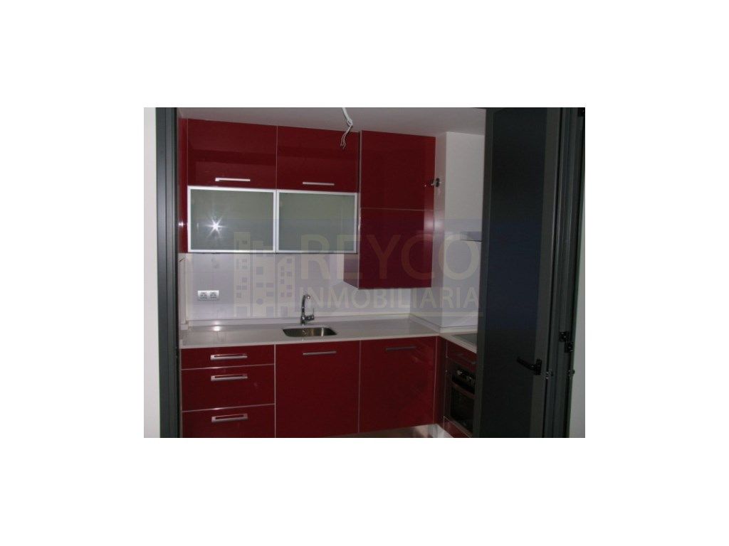 Kitchen of Study for sale in Alesanco  with Swimming Pool