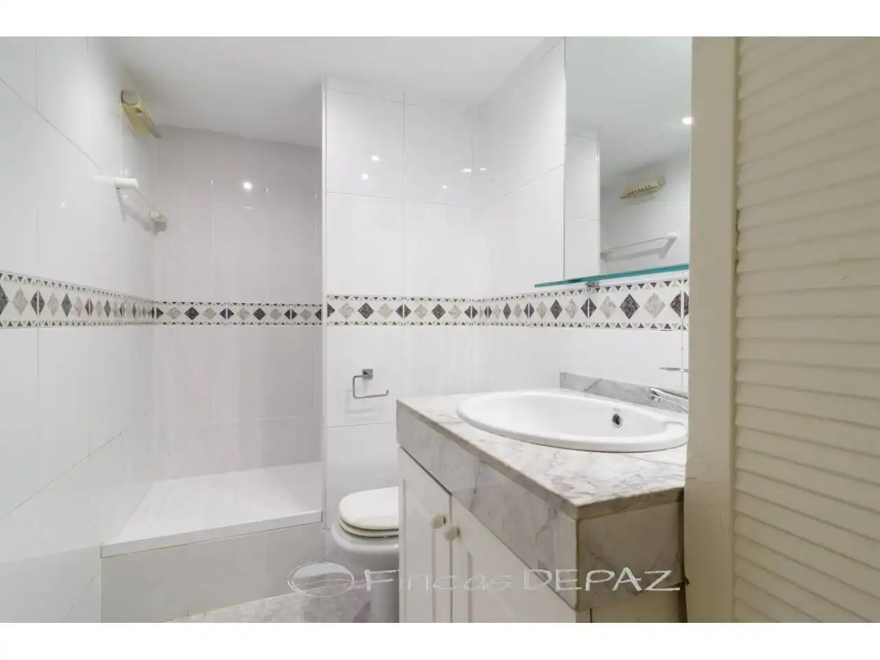 Bathroom of Detached homes for sale in Gavà  with Air Conditioner, Heating and Private garden