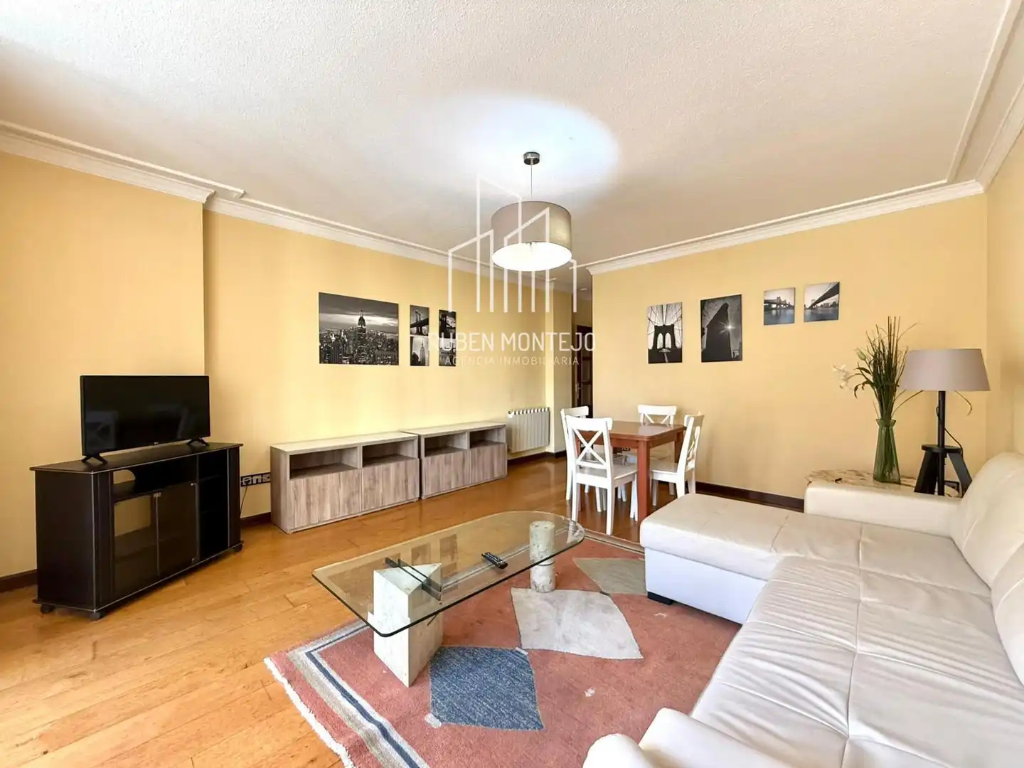 Wohnzimmer von Wohnung zur Miete in Salamanca mit Heizung, Parkett und Terrasse