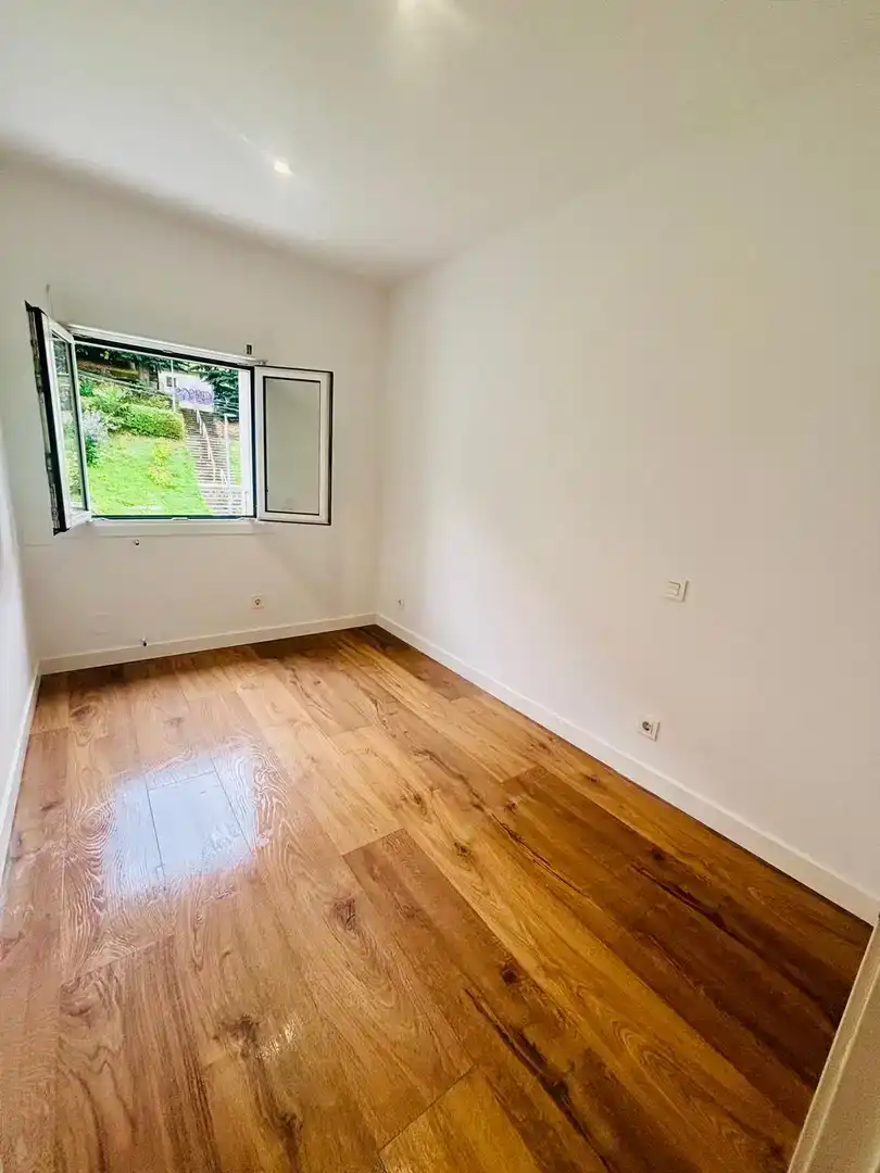 Habitación de Piso en venta en Donostia - San Sebastián 