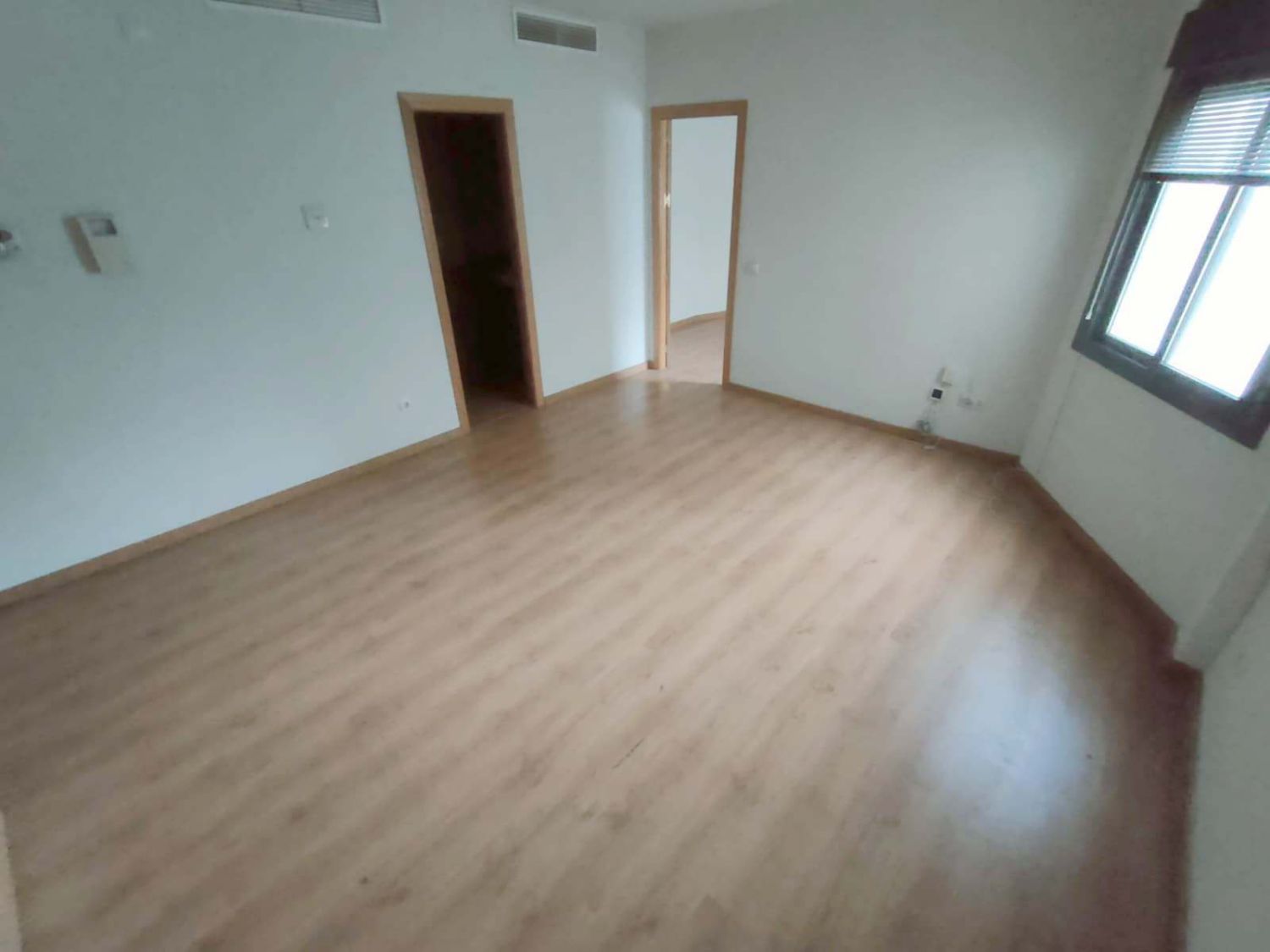 Living room of Office to rent in Ciudad Real Capital  with Air Conditioner and Heating