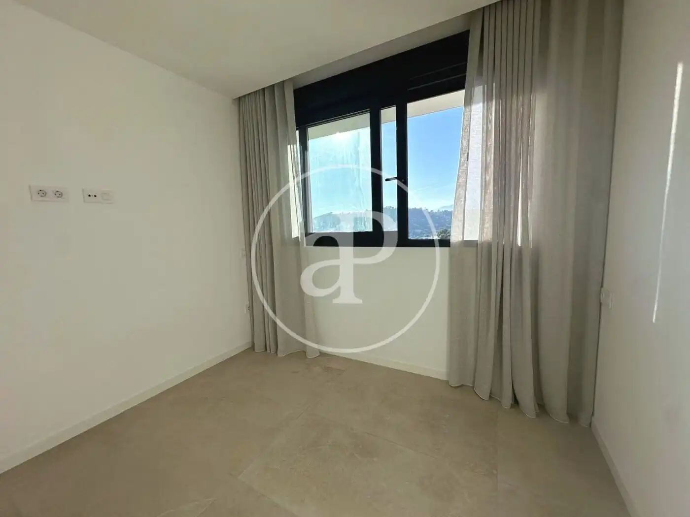Habitación de Dúplex en venta en Finestrat con Aire acondicionado, Calefacción y Jardín privado