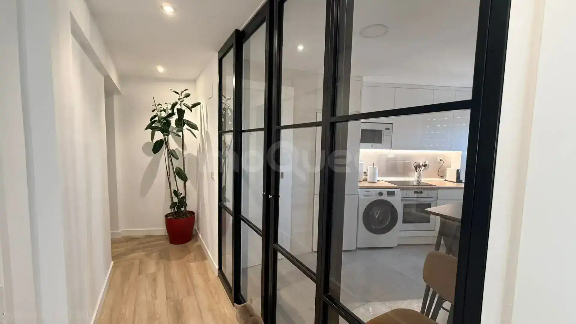 Flat for sale in Zaragoza  with Heating, Terrace and Furnished