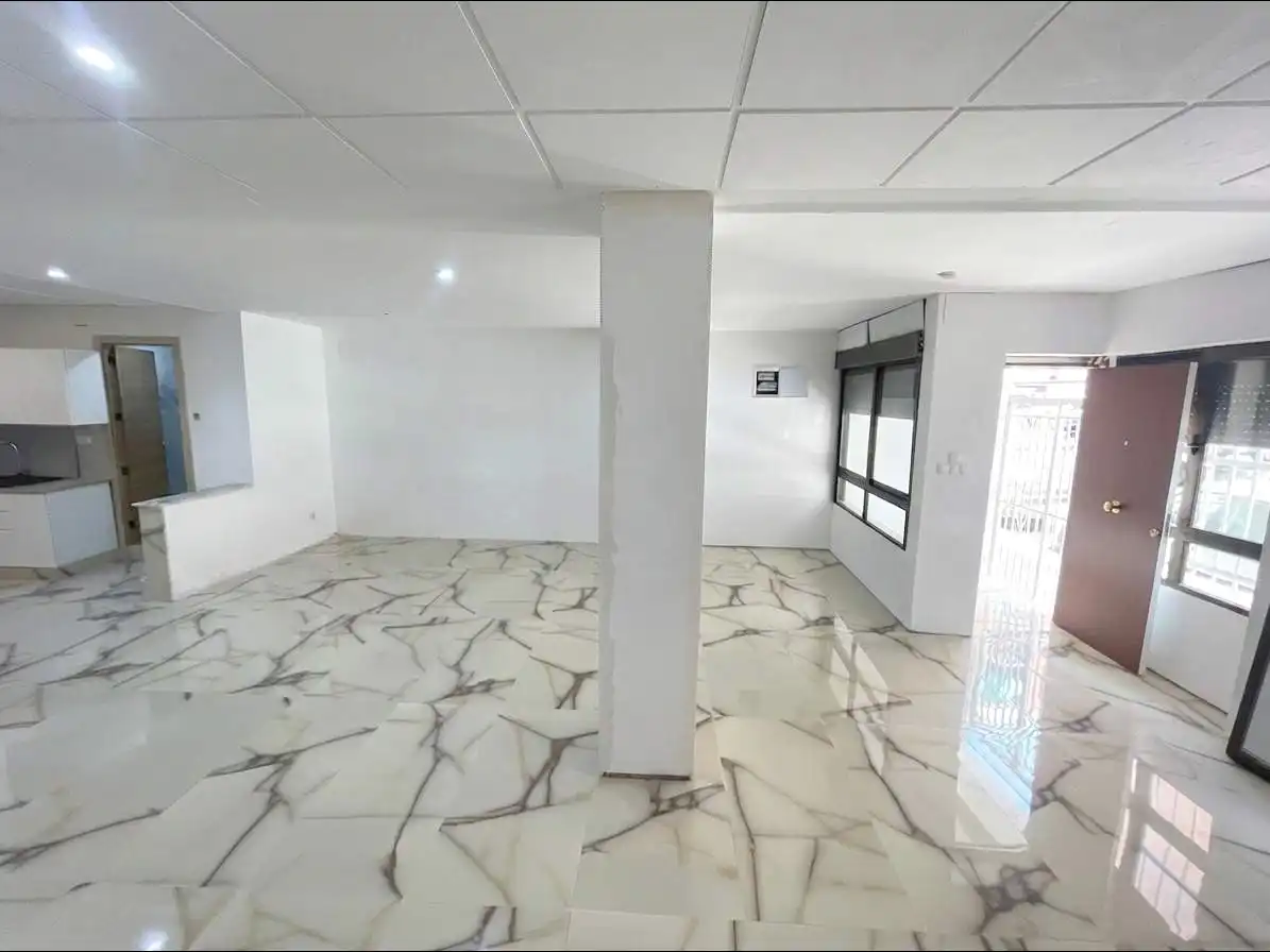 Planta baja en venta en Elche / Elx