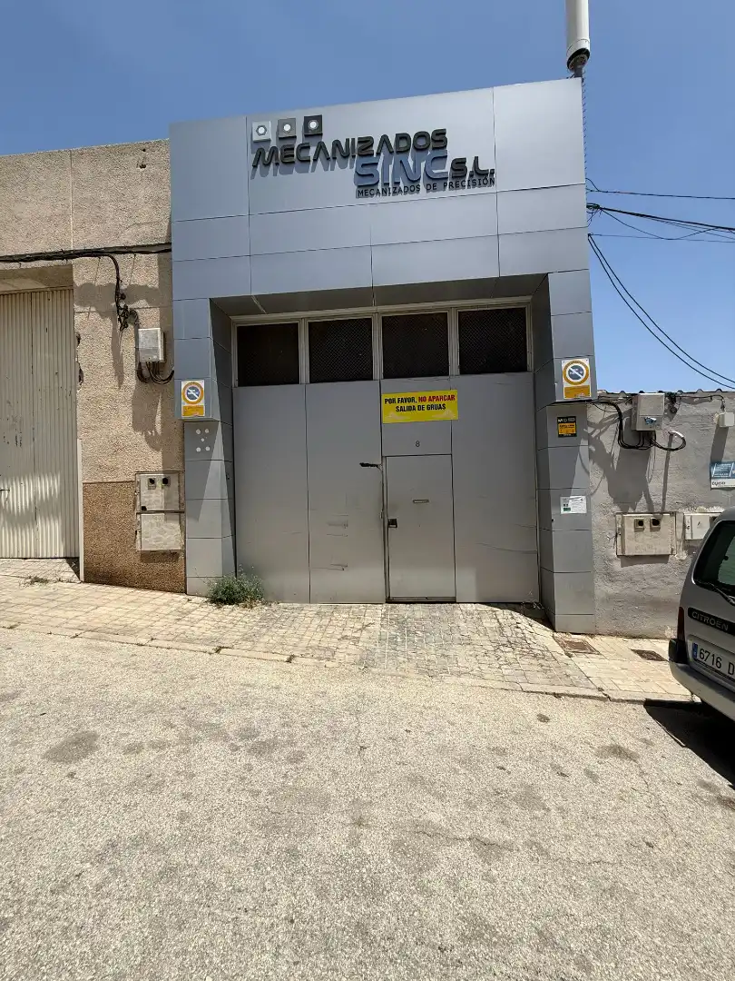 Parking de Nave industrial en venta en Alcoy / Alcoi