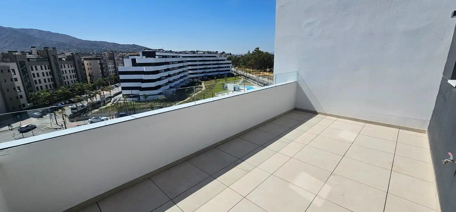 Terrassa de Àtic en venda en Torremolinos amb Aire condicionat, Calefacció i Jardí privat