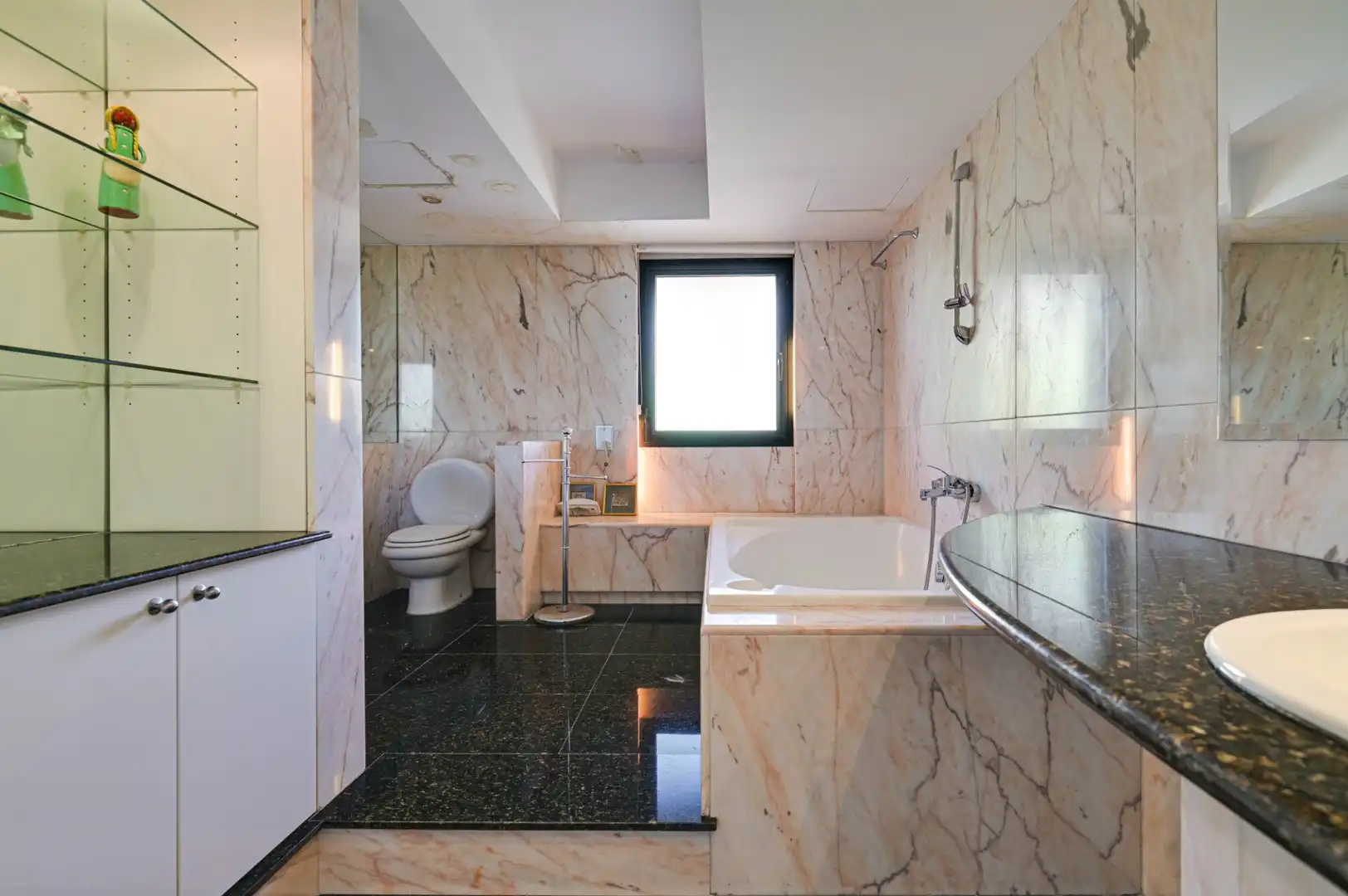 Baño de Casa adosada en venta en Lloret de Mar con Aire acondicionado, Calefacción y Amueblado