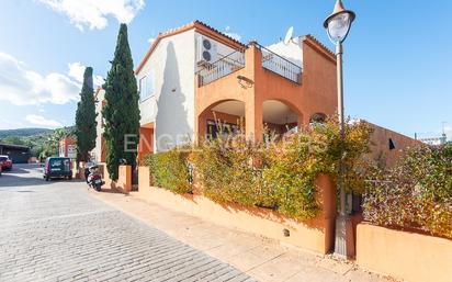 Exterior view of Single-family semi-detached for sale in Peñíscola / Peníscola  with Air Conditioner, Private garden and Terrace