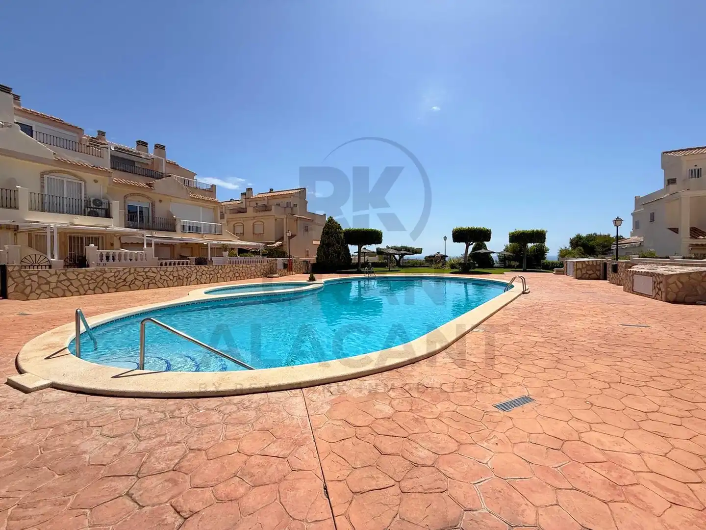 Piscina de Casa o chalet en venta en Santa Pola con Jardín privado, Terraza y Trastero