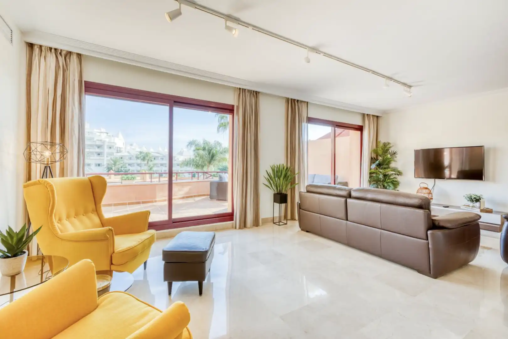 Apartament amb piscina en venda a Estepona Pueblo, imagen 13