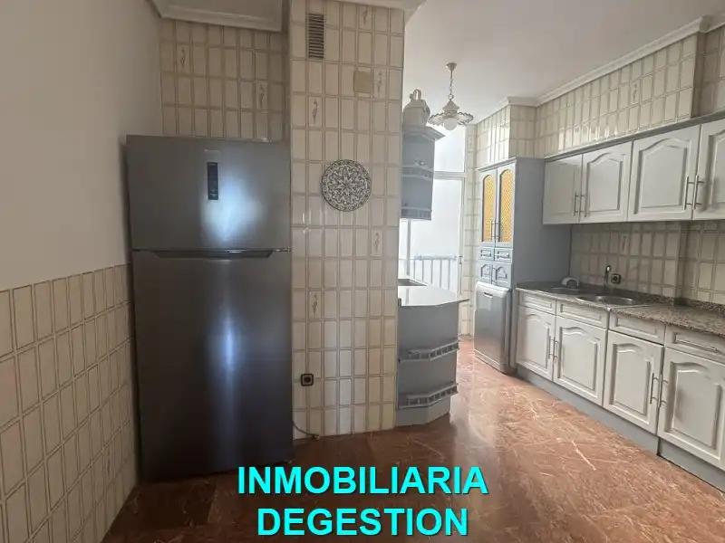 Kitchen of Flat for rent in Linares  with Air Conditioner and Balcony