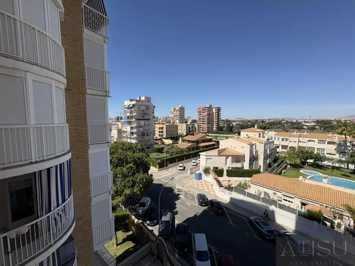 Exterior view of Flat for sale in El Campello  with Air Conditioner and Community pool
