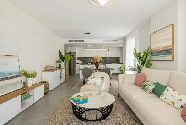 Apartament amb terrassa en venda a El Faro de Calaburra - Chaparral, imagen 13
