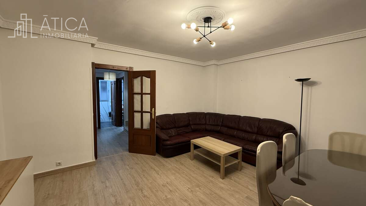 Living room of Duplex to rent in Salamanca Capital  with Heating, Storage room and Furnished